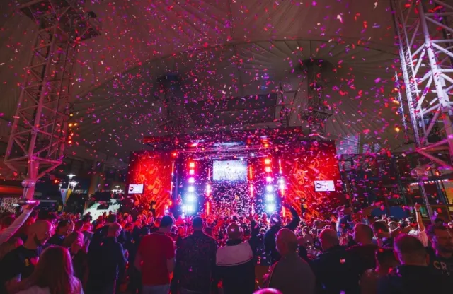 Butlin's ADULTS-ONLY Big Weekenders: up to 40% off ALL breaks 🔞🍾🪩 🎉